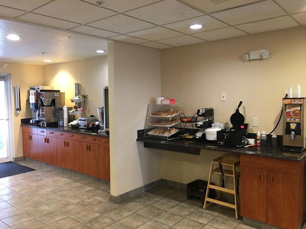 Microtel Inn & Suites By Wyndham Rice Lake Ngoại thất bức ảnh