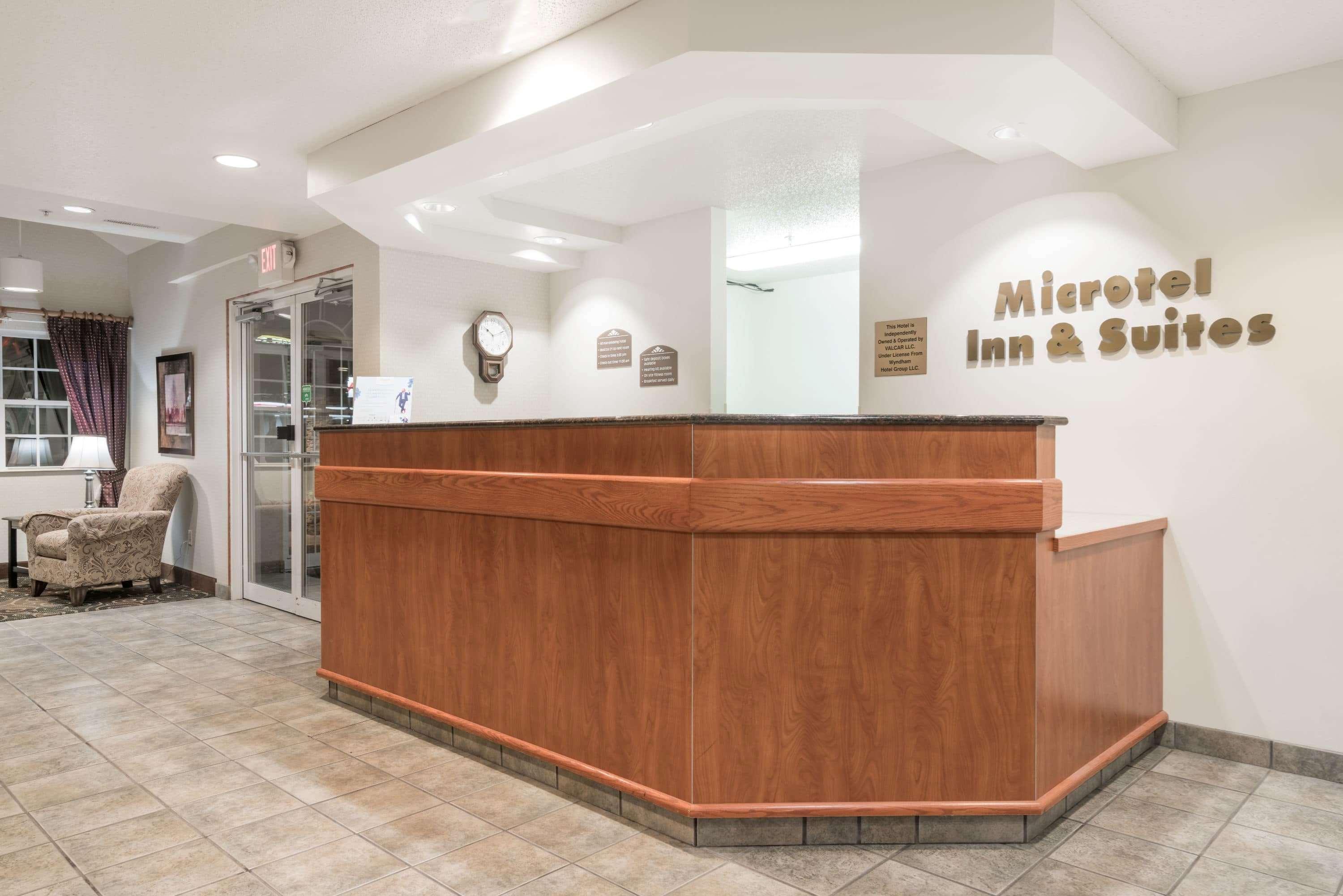 Microtel Inn & Suites By Wyndham Rice Lake Ngoại thất bức ảnh