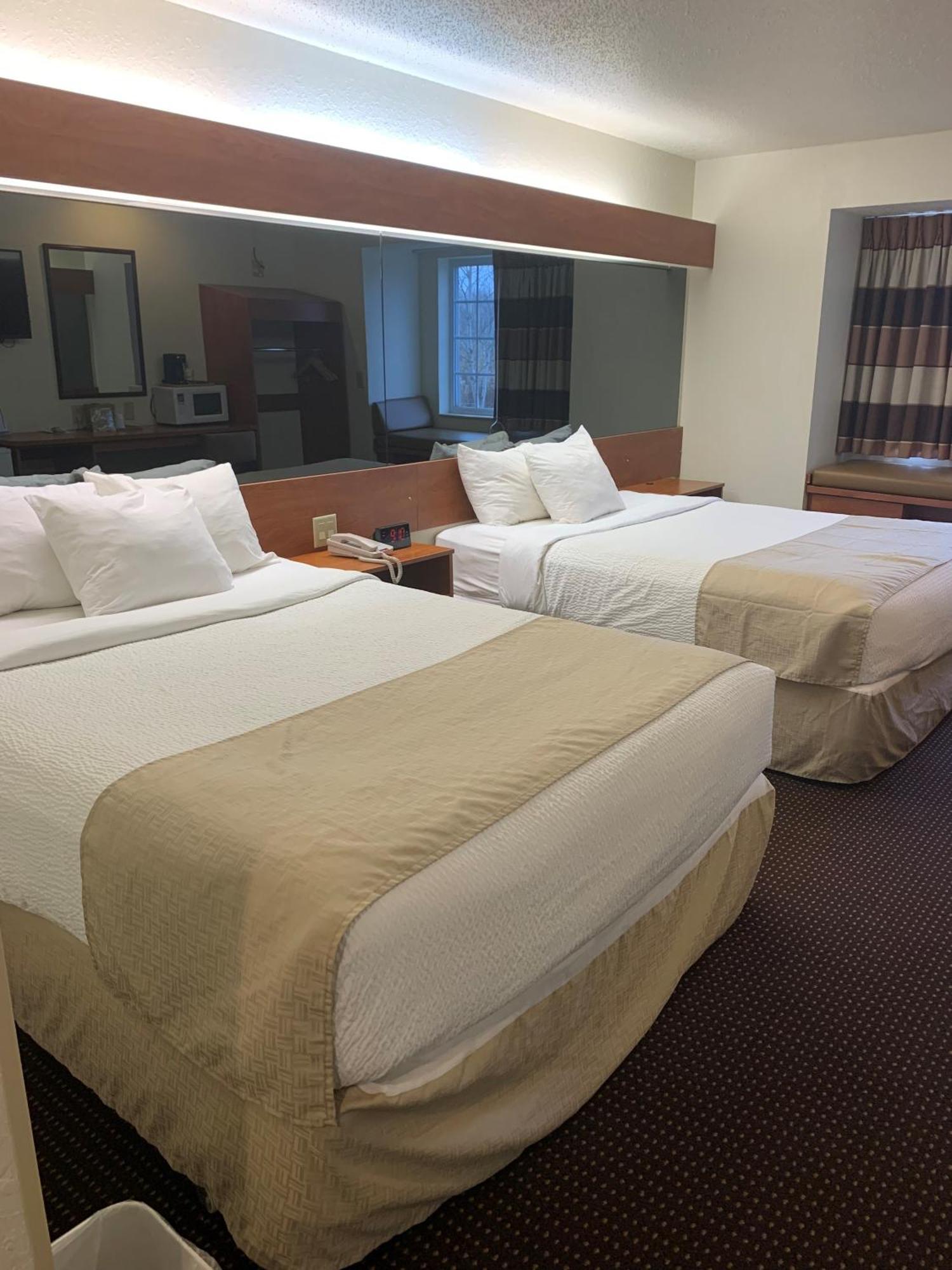 Microtel Inn & Suites By Wyndham Rice Lake Ngoại thất bức ảnh