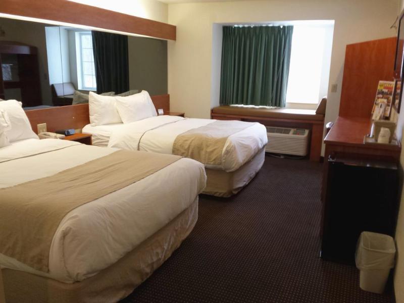 Microtel Inn & Suites By Wyndham Rice Lake Ngoại thất bức ảnh